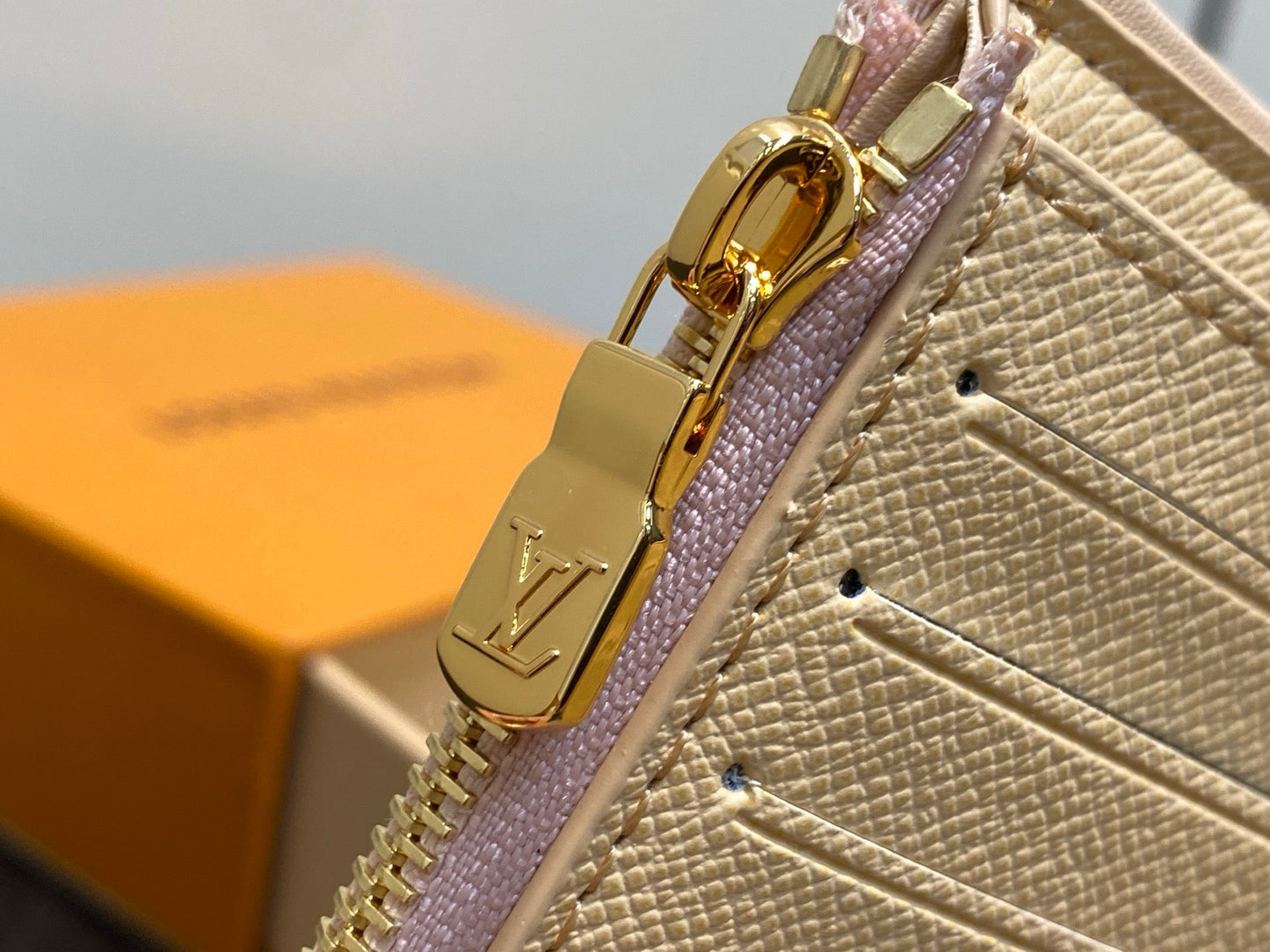 Victorine Wallet