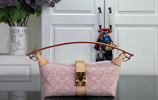 Pochette Mia