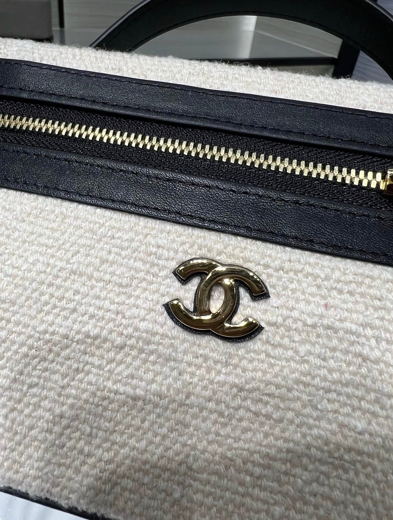 Trendy Vanity