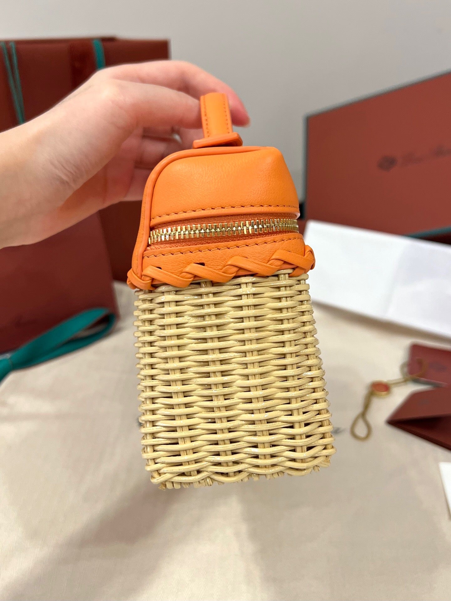 Extra Wicker Bag