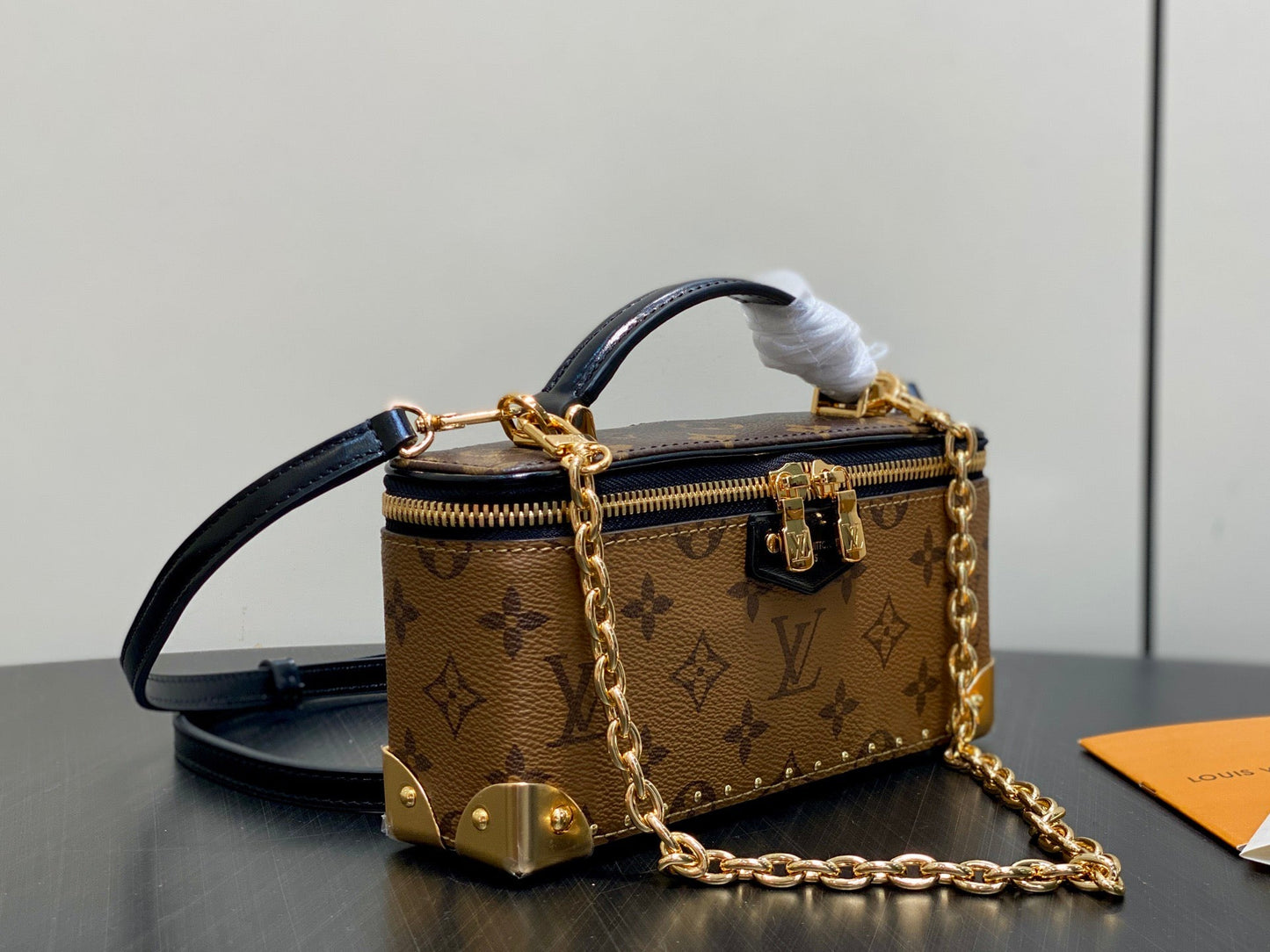 Trunk Vanity