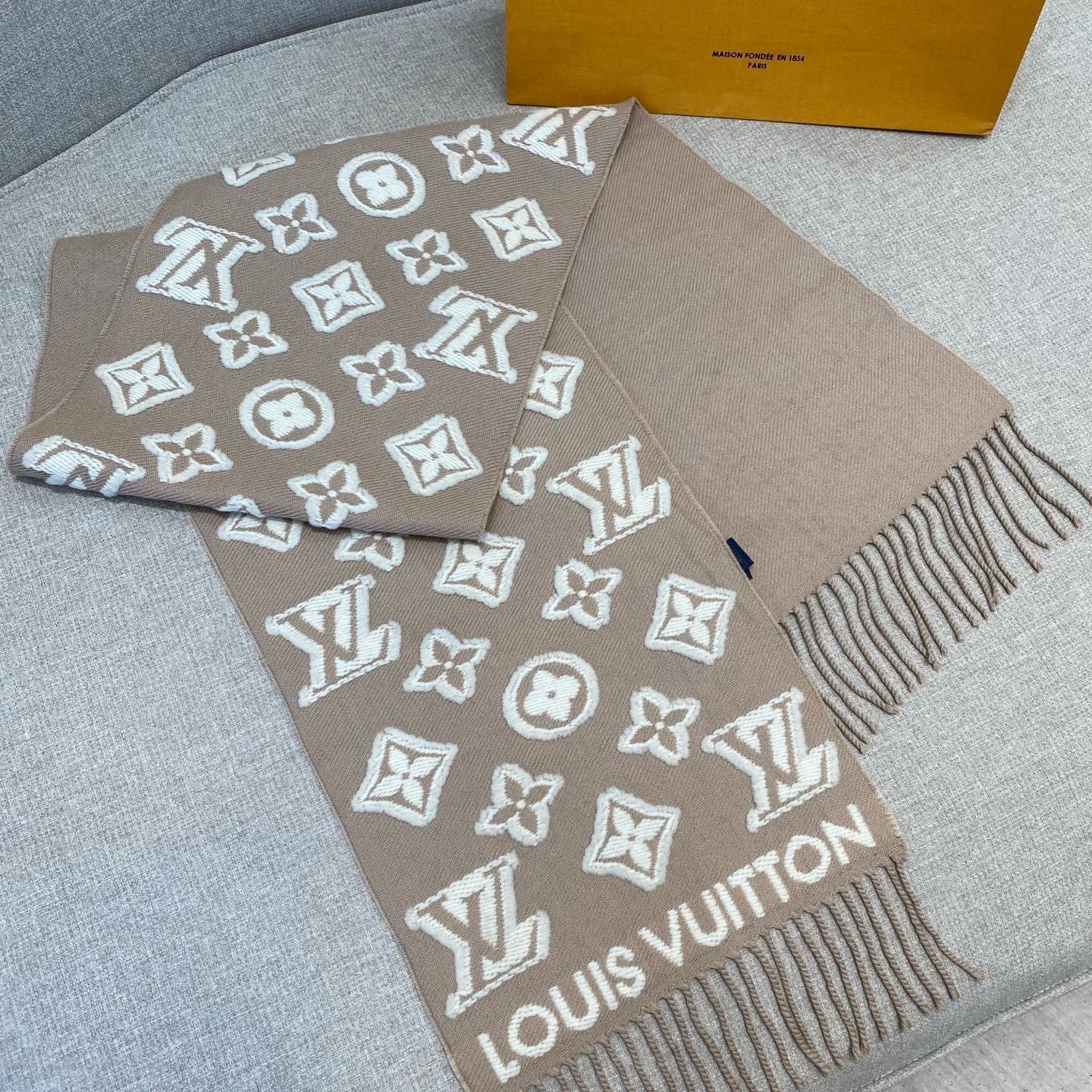 Cashmere Scarf