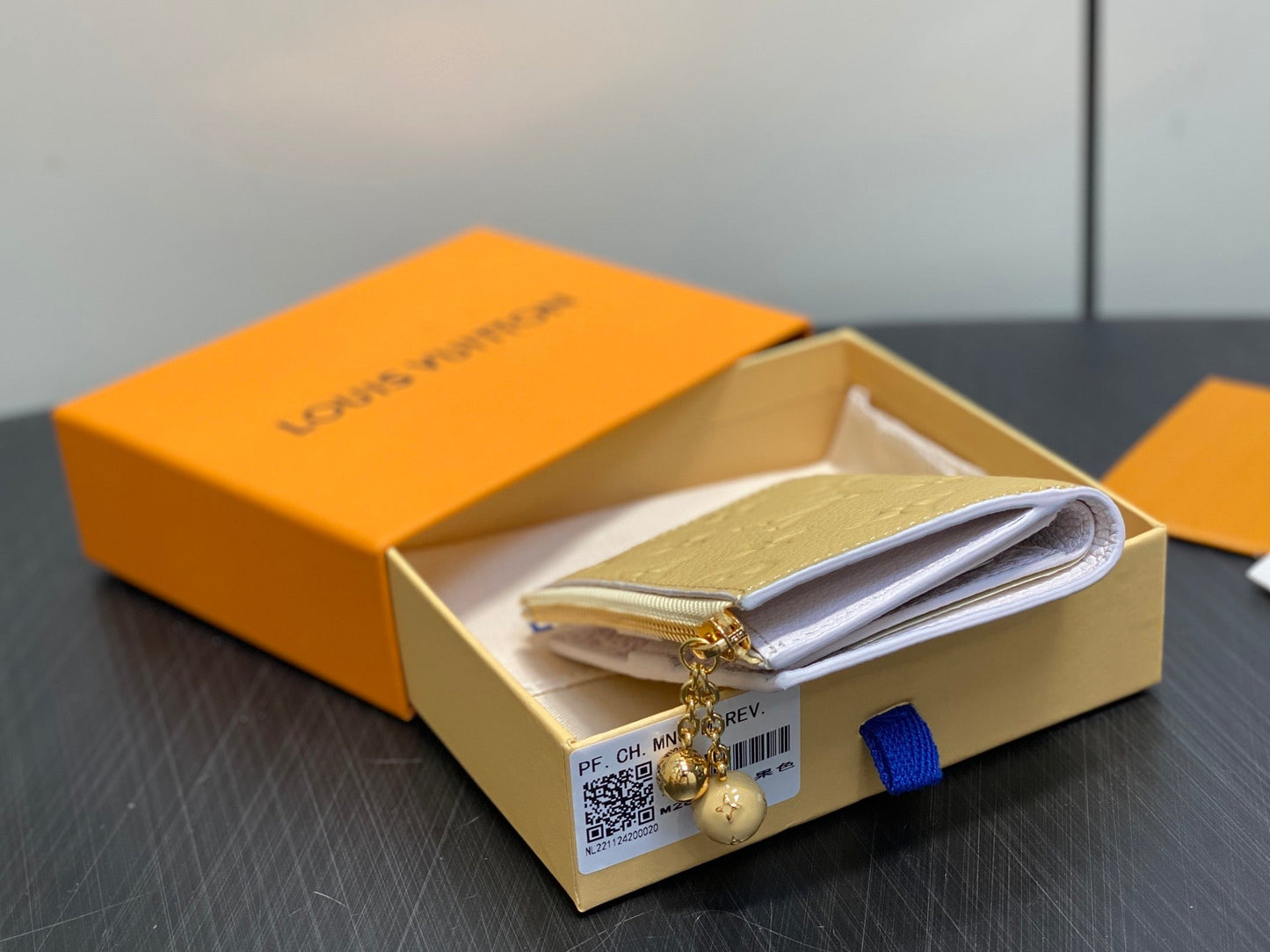 Lisa Wallet