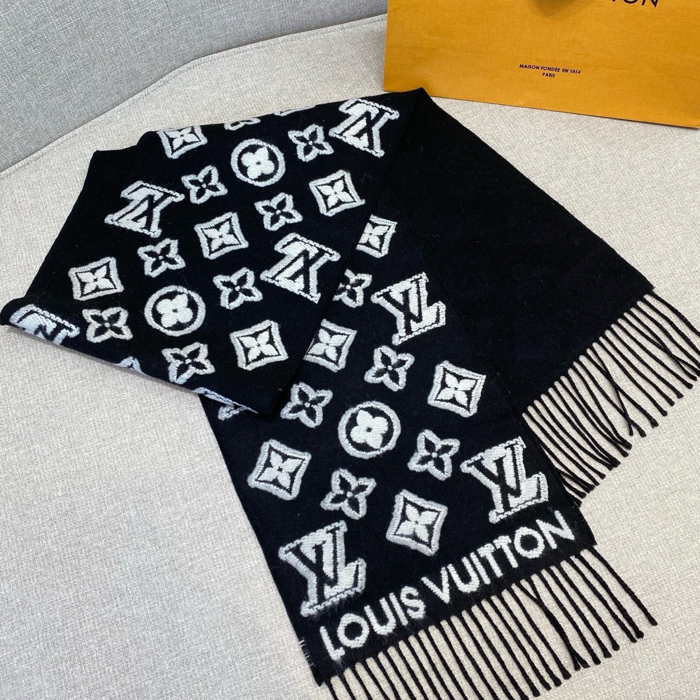 Cashmere Scarf