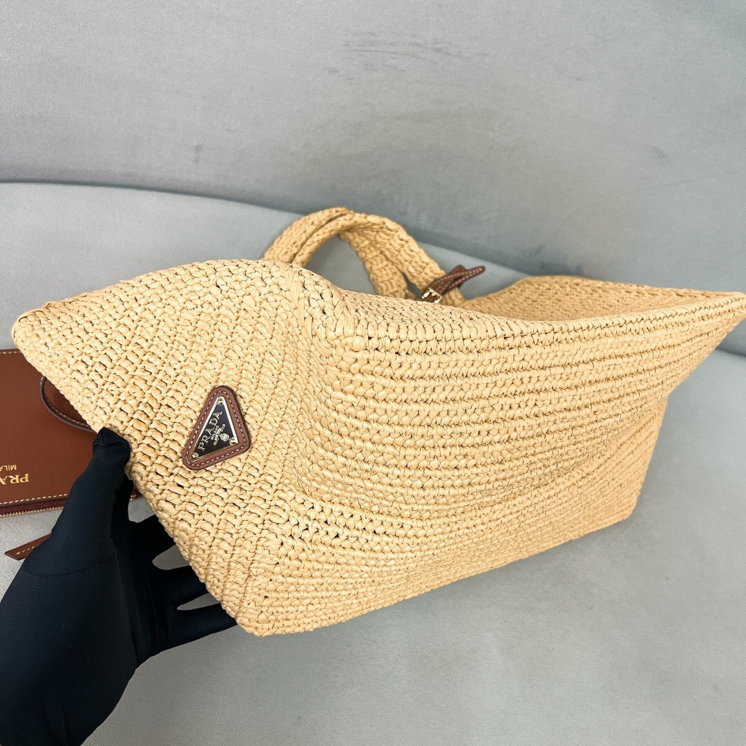 Raffia Tote Bag
