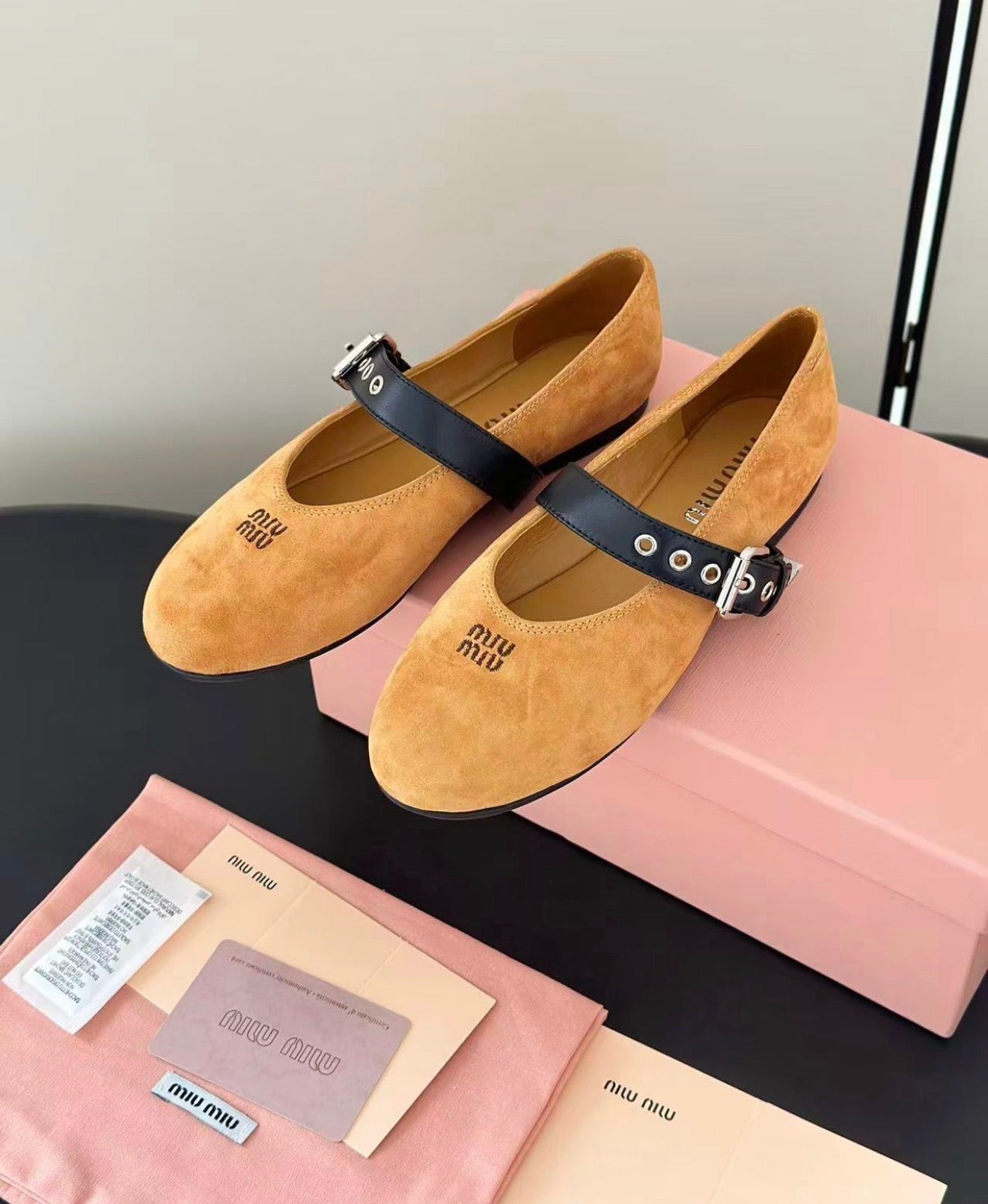Suede Pumps