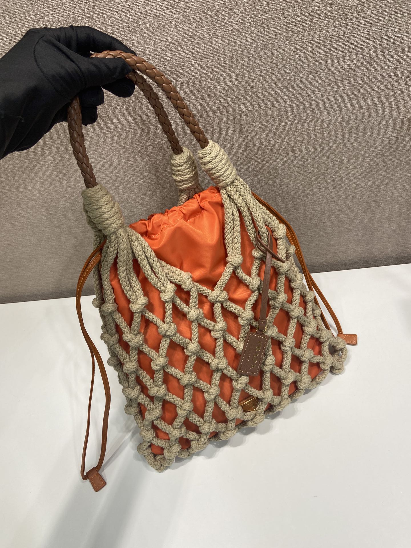 Noue Tote