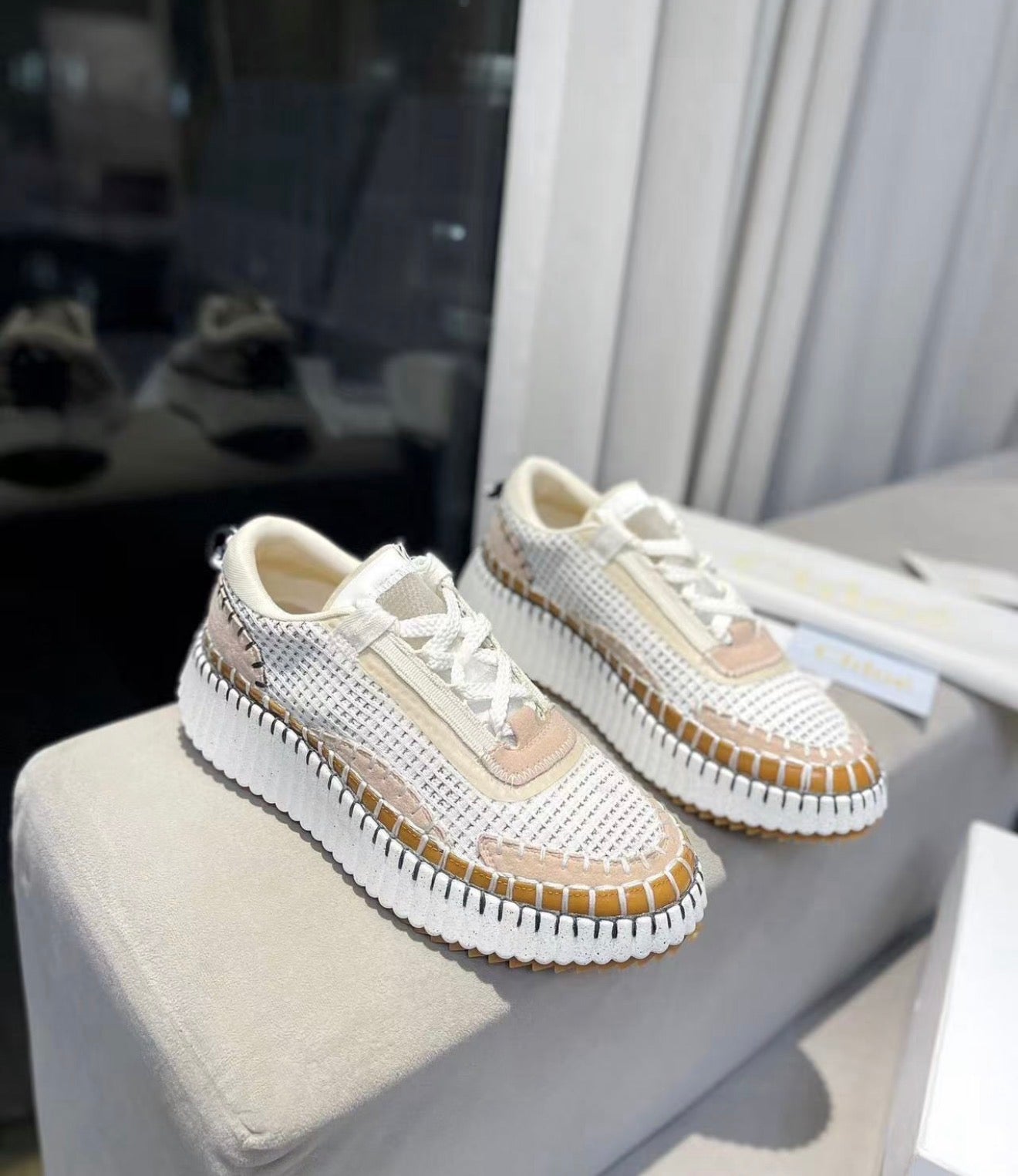 Nama Sneakers