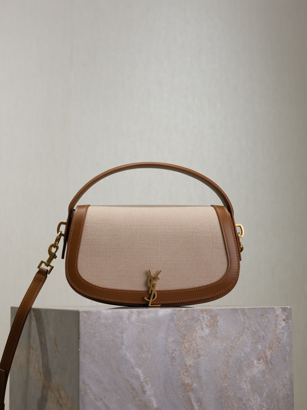 Voltaire Top Handle