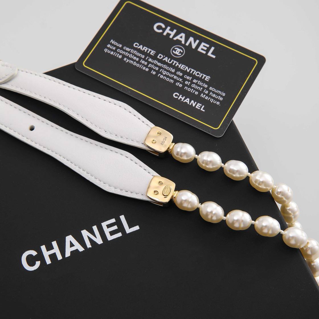 Pearl Belt