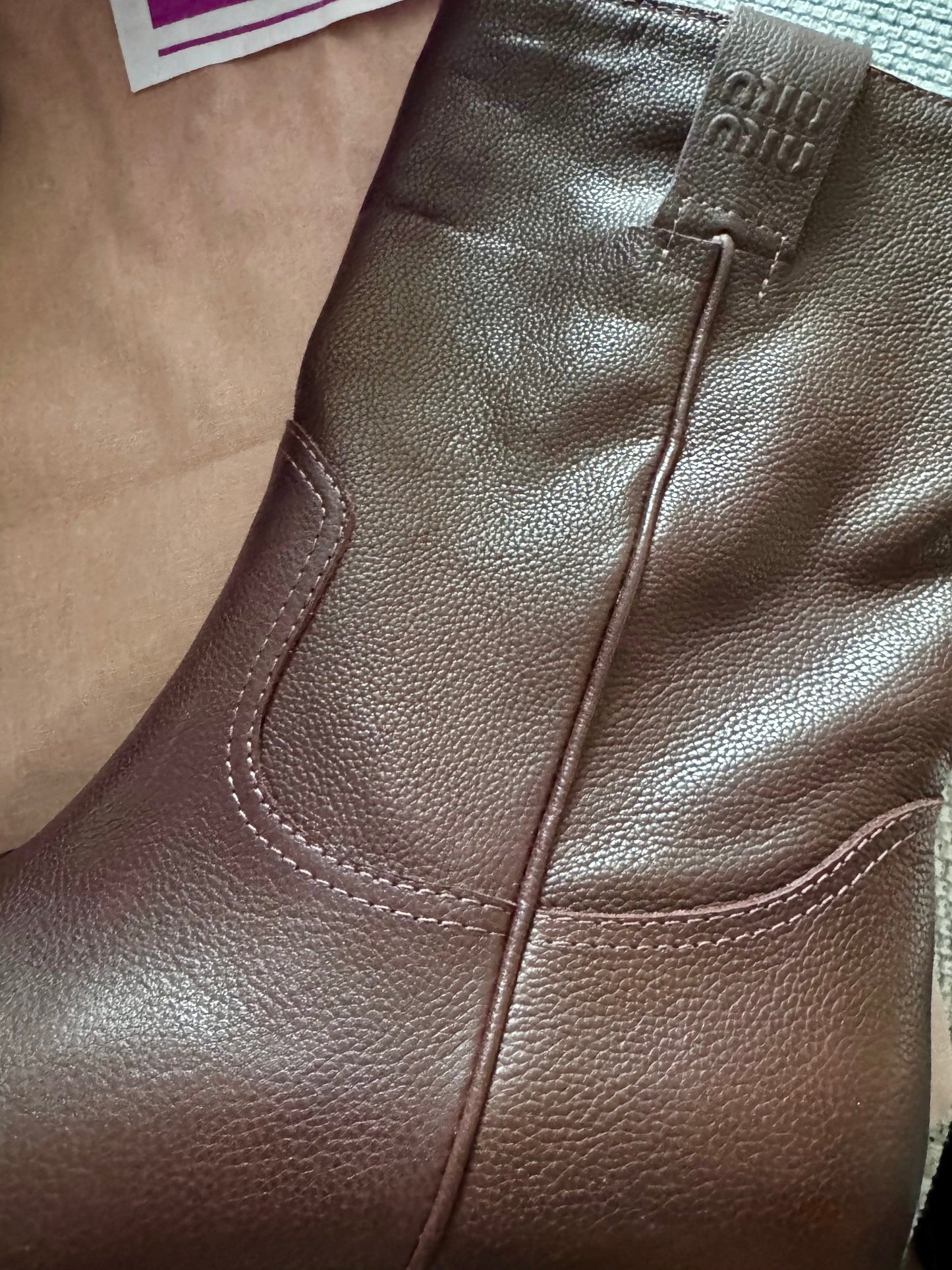 Logo Boots