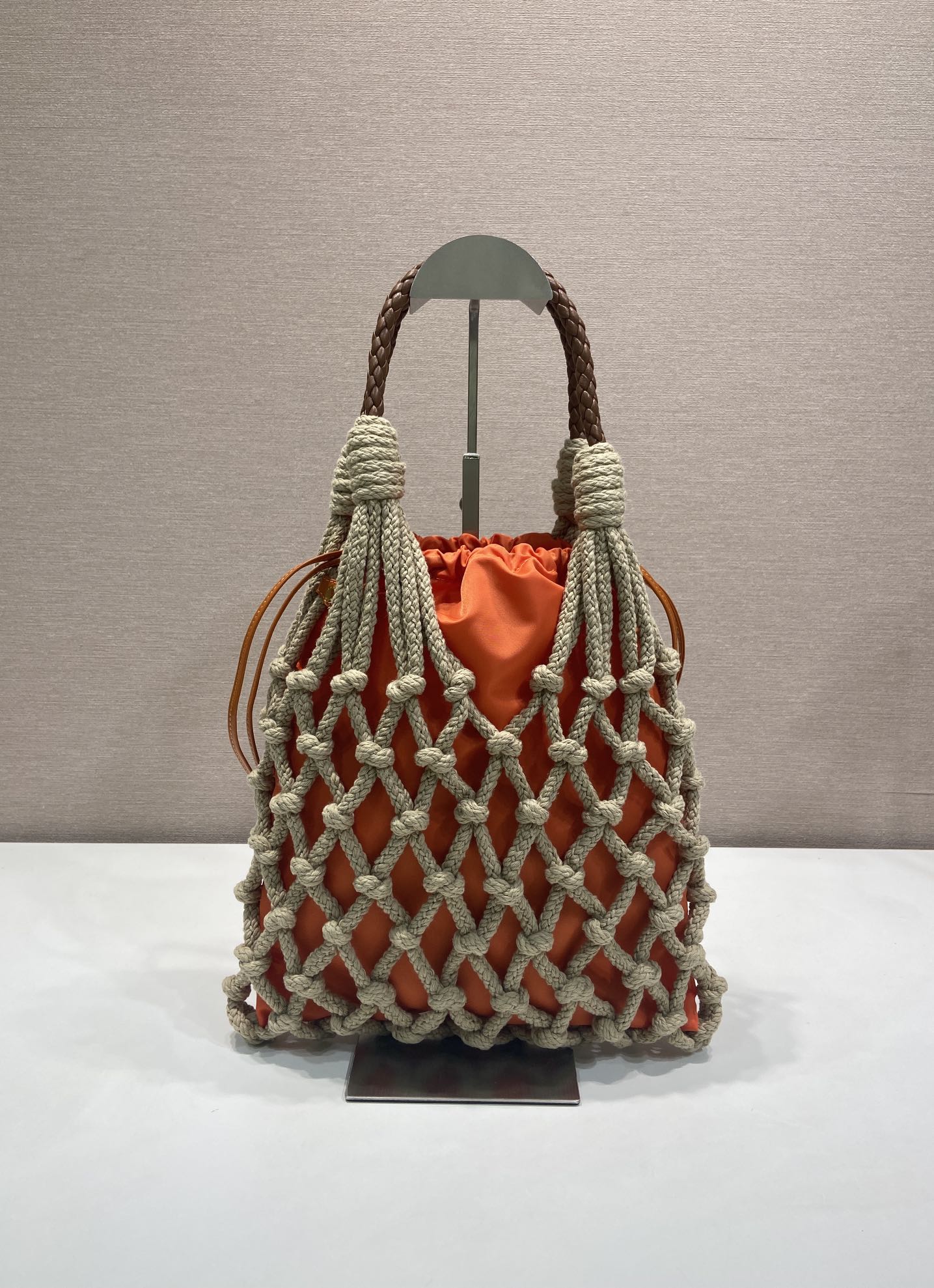 Noue Tote