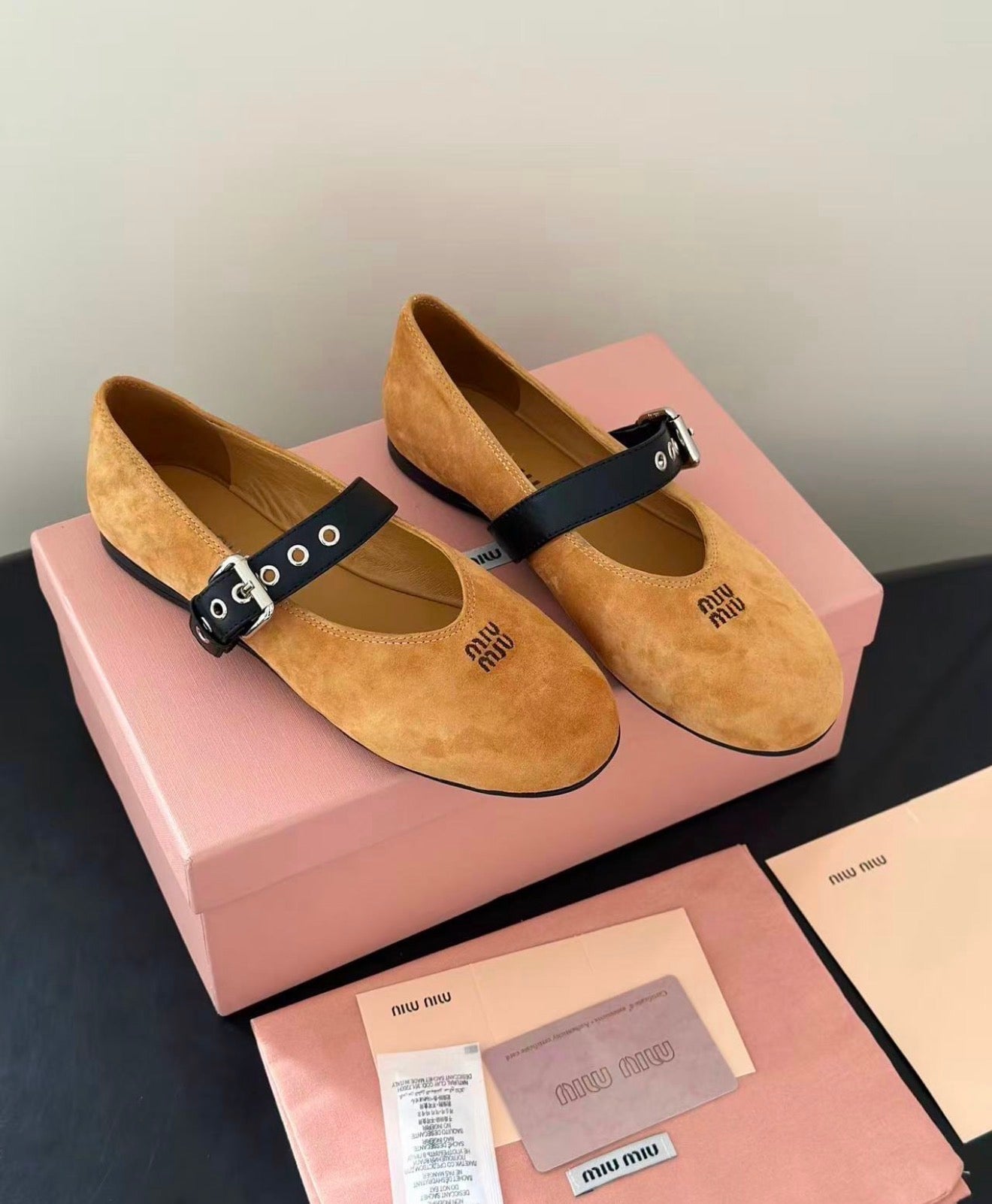 Suede Pumps