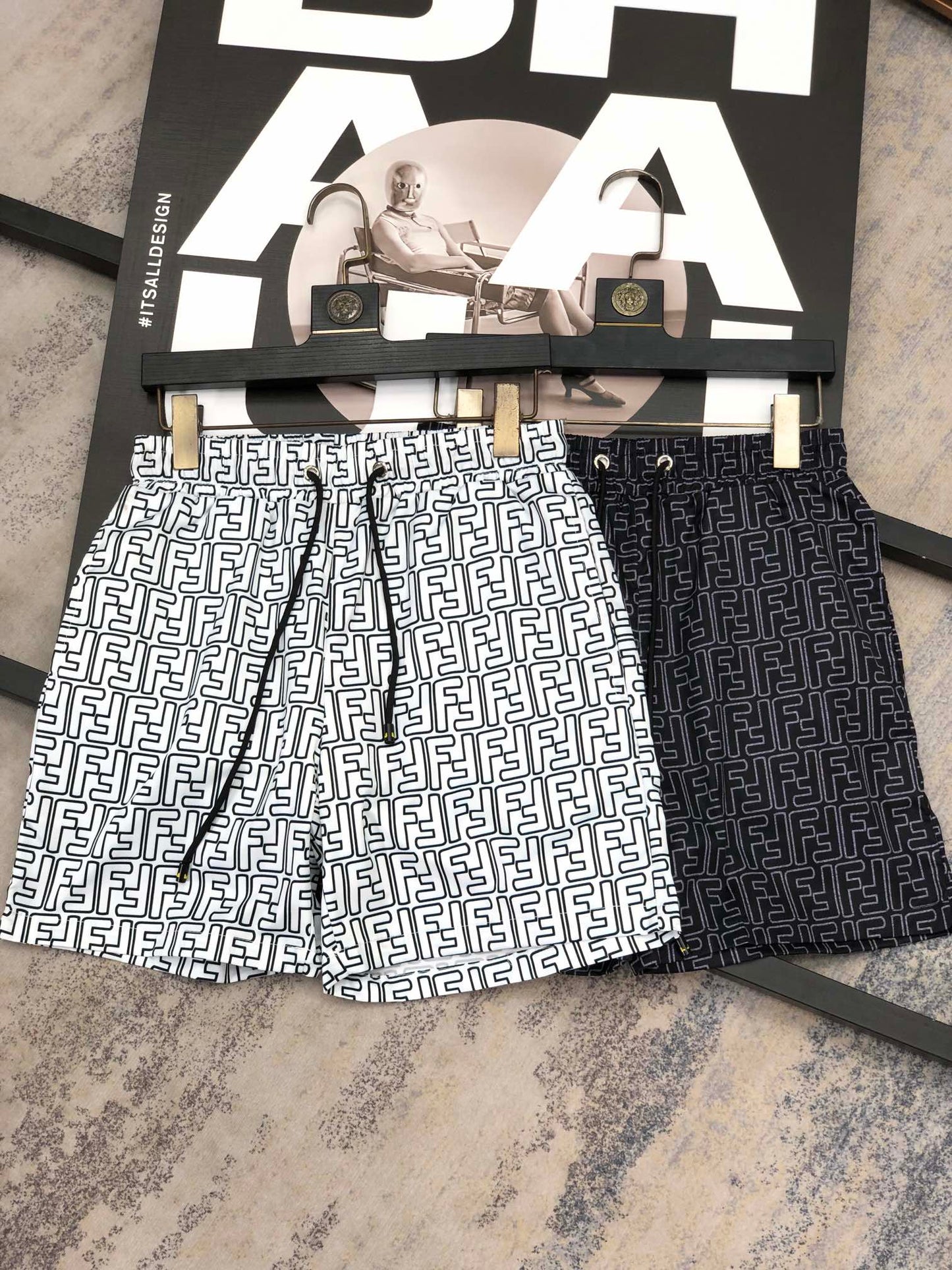 Logo Shorts