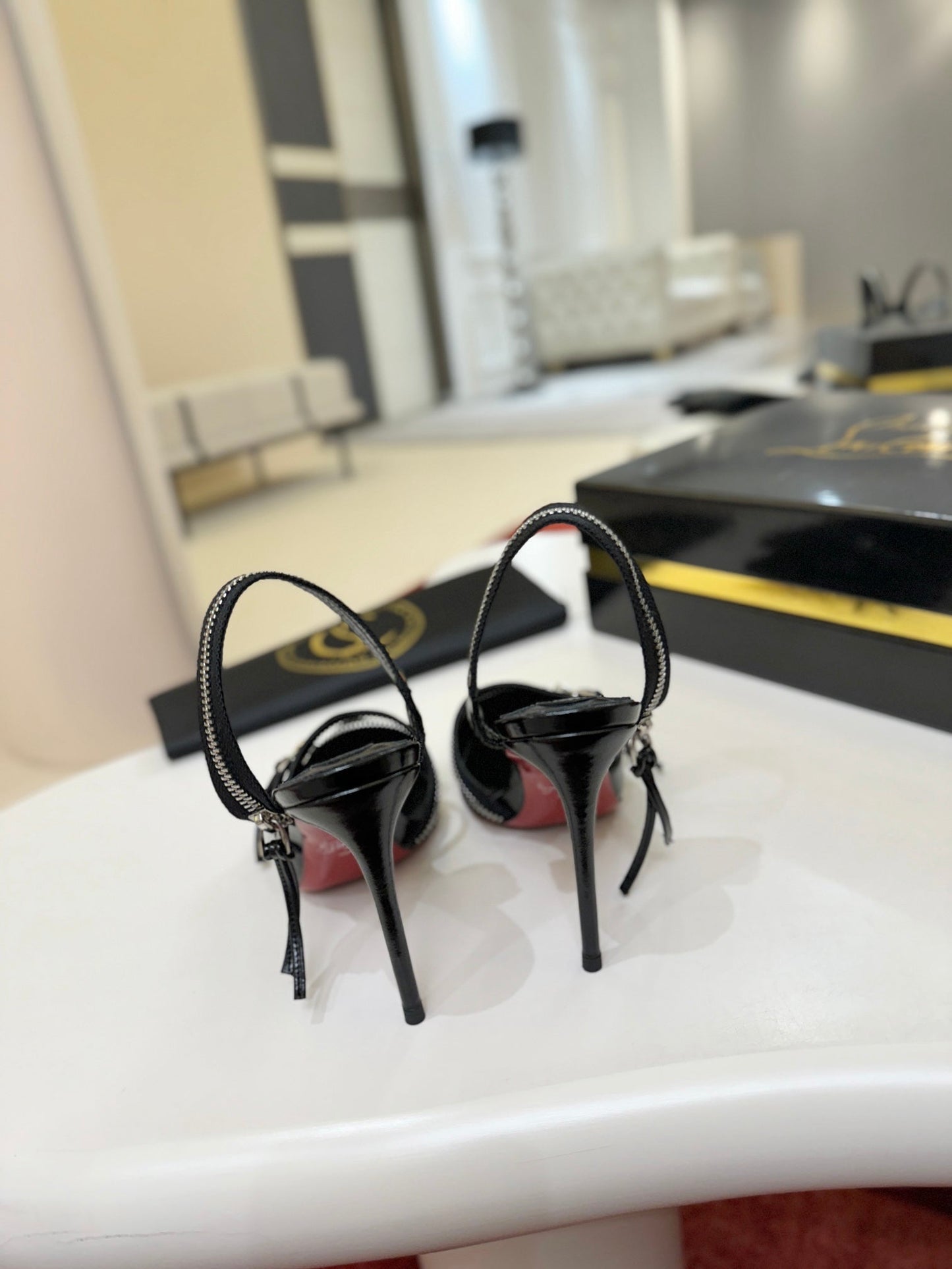 Zip Pumps