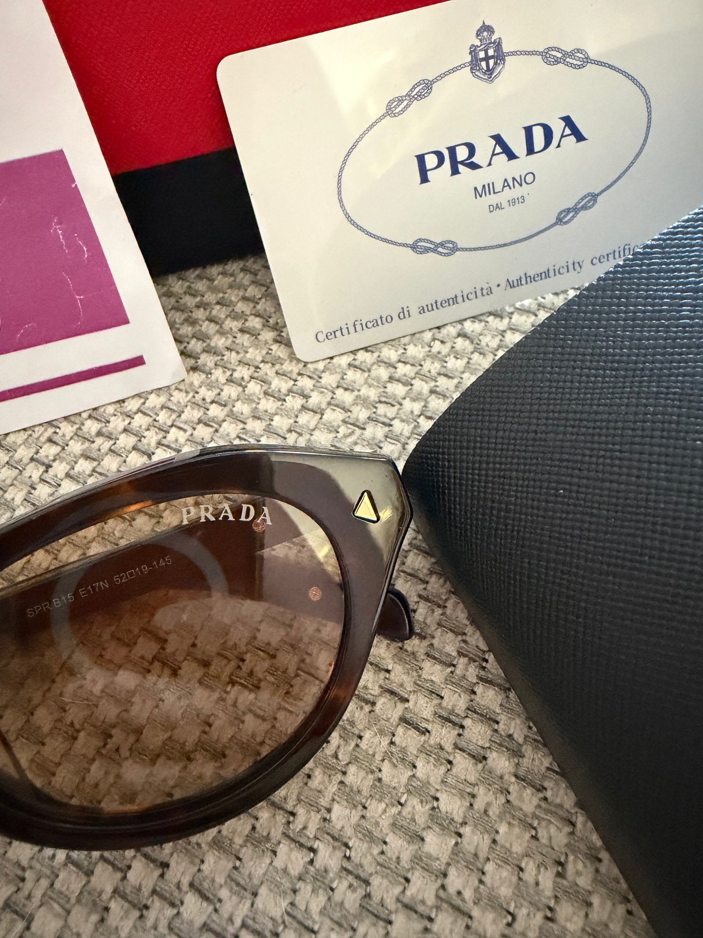 Logo Sunglasses