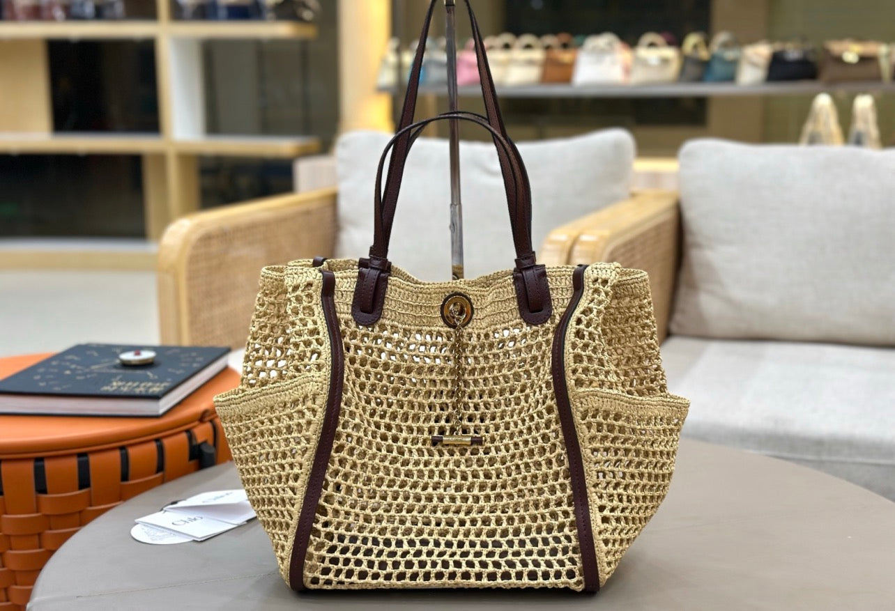 Iconic Tote