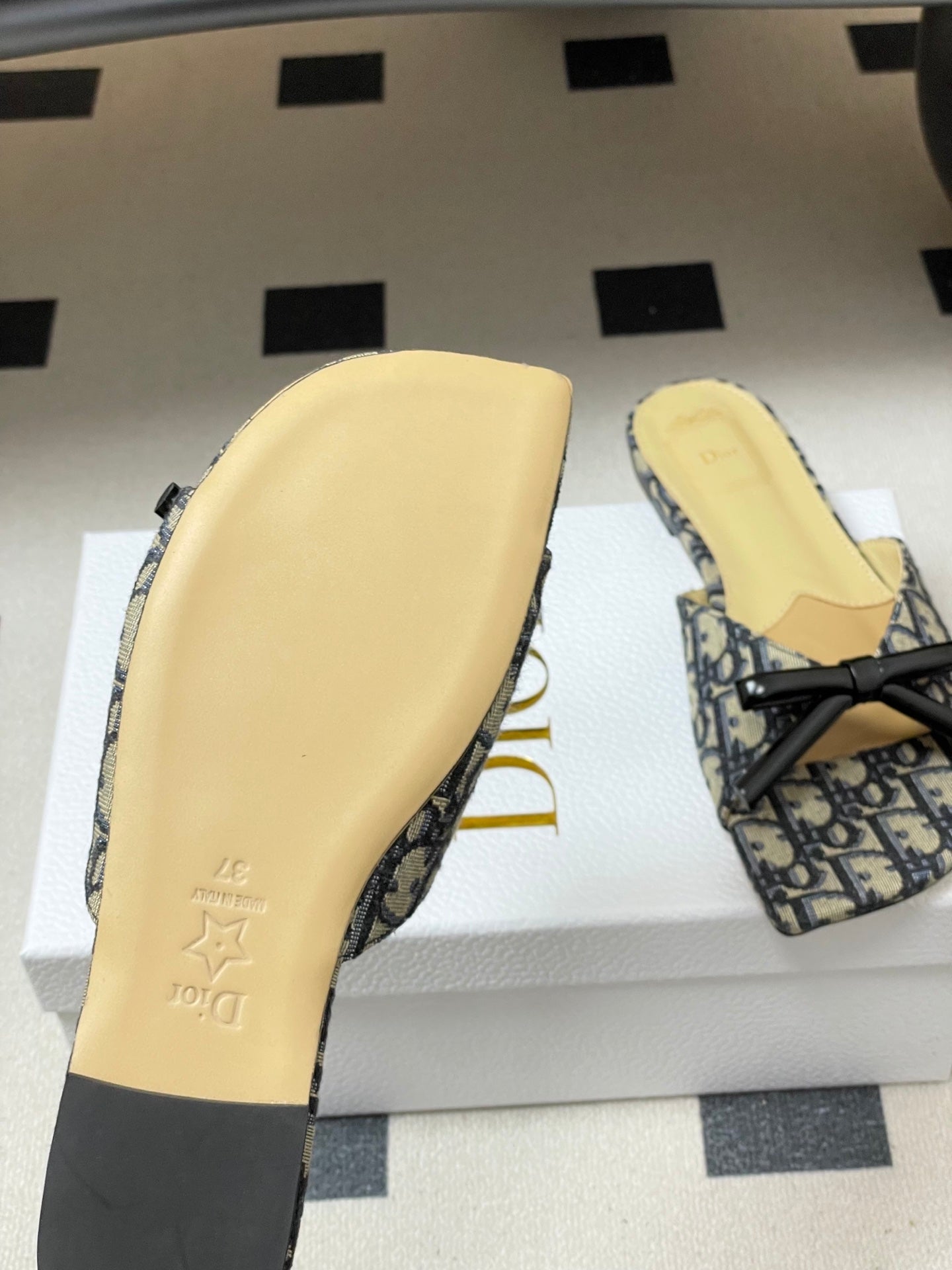 Oblique Mules