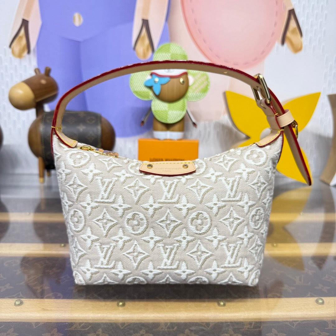Hills Pochette