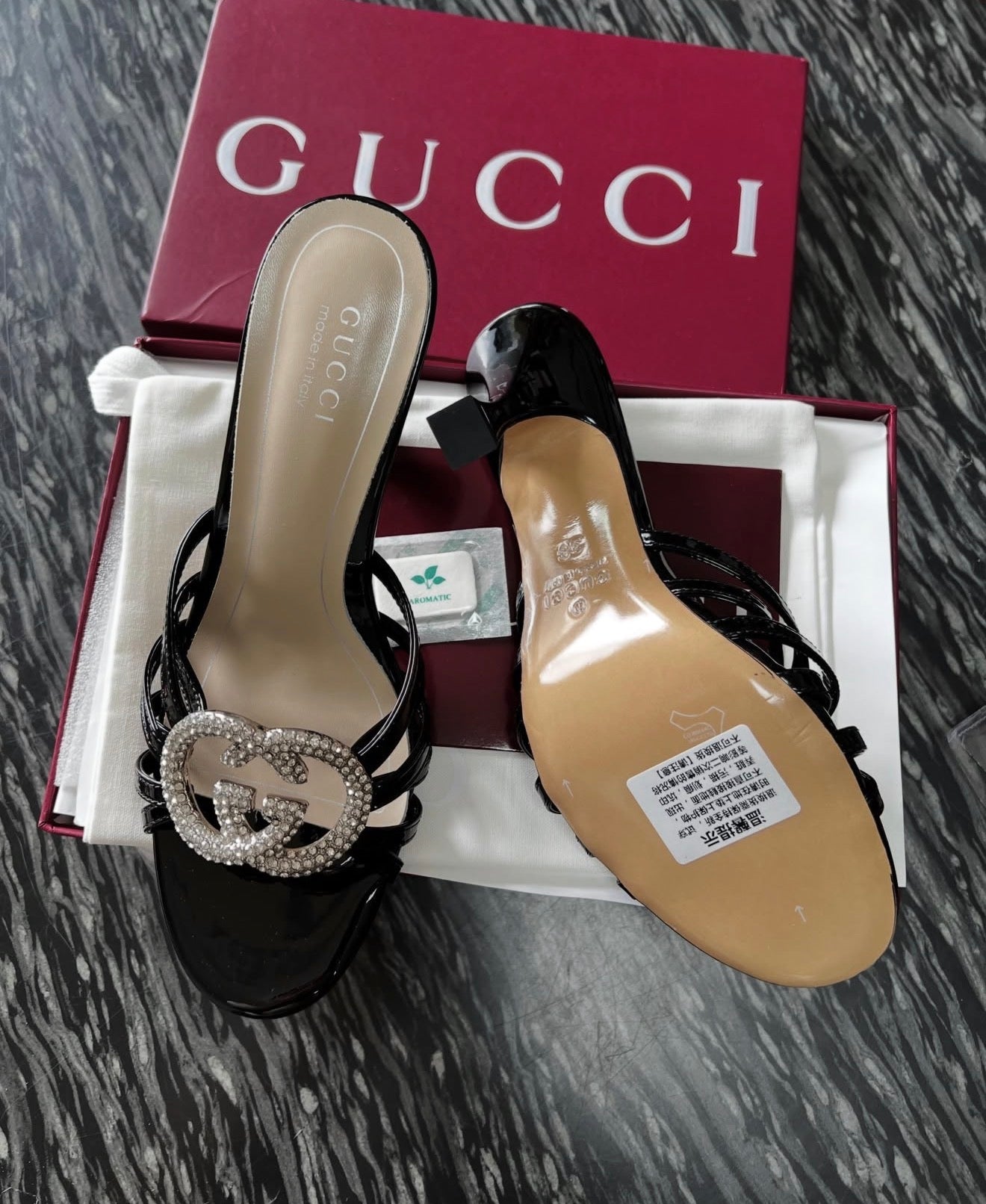 GG Sandals