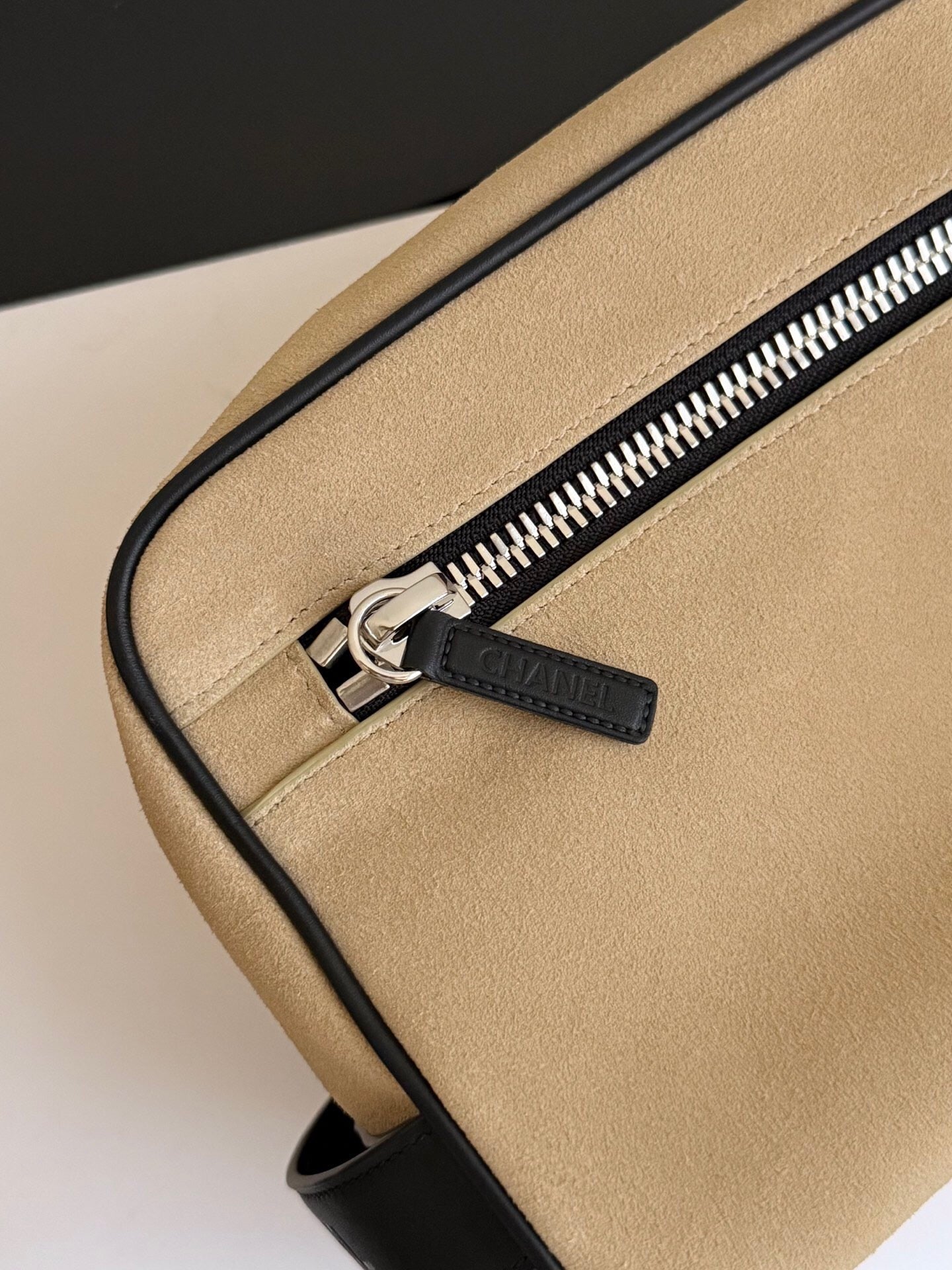 Zipped Pouch