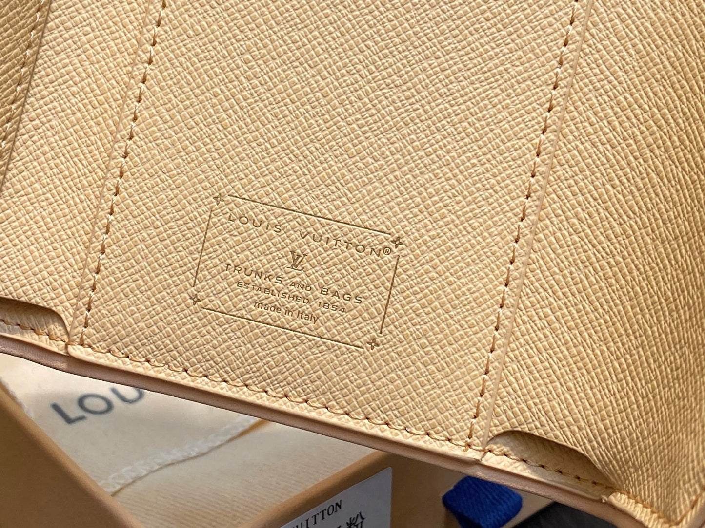 Victorine Wallet