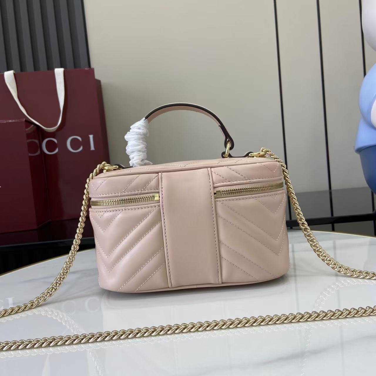 Marmont Vanity