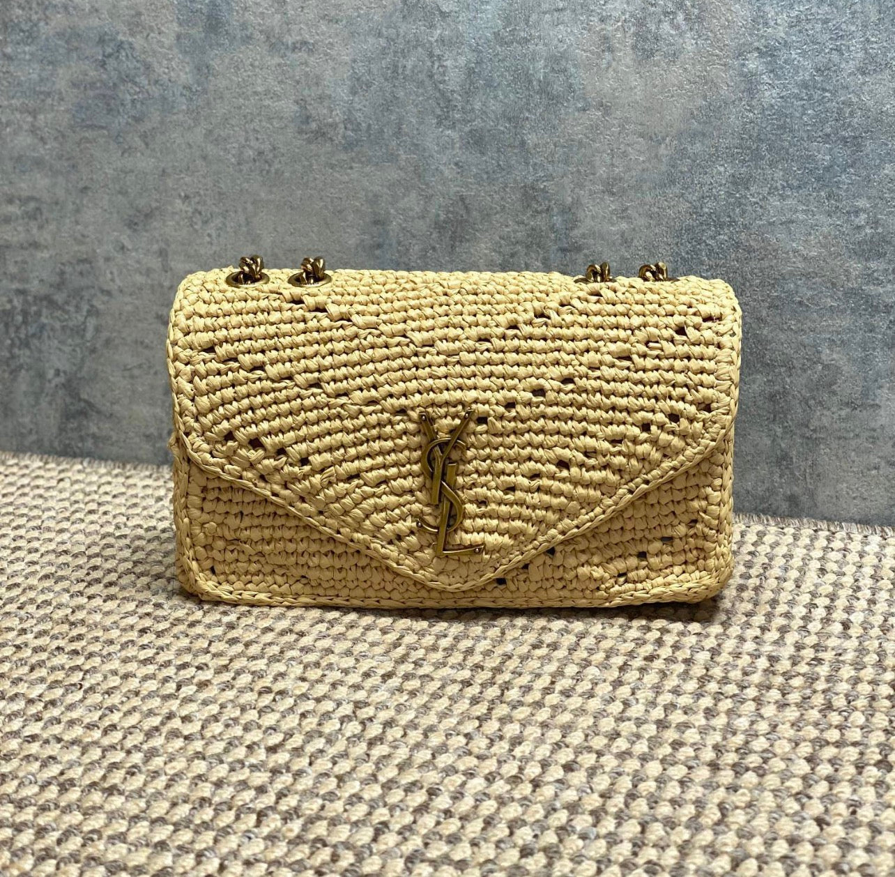 Loulou Raffia
