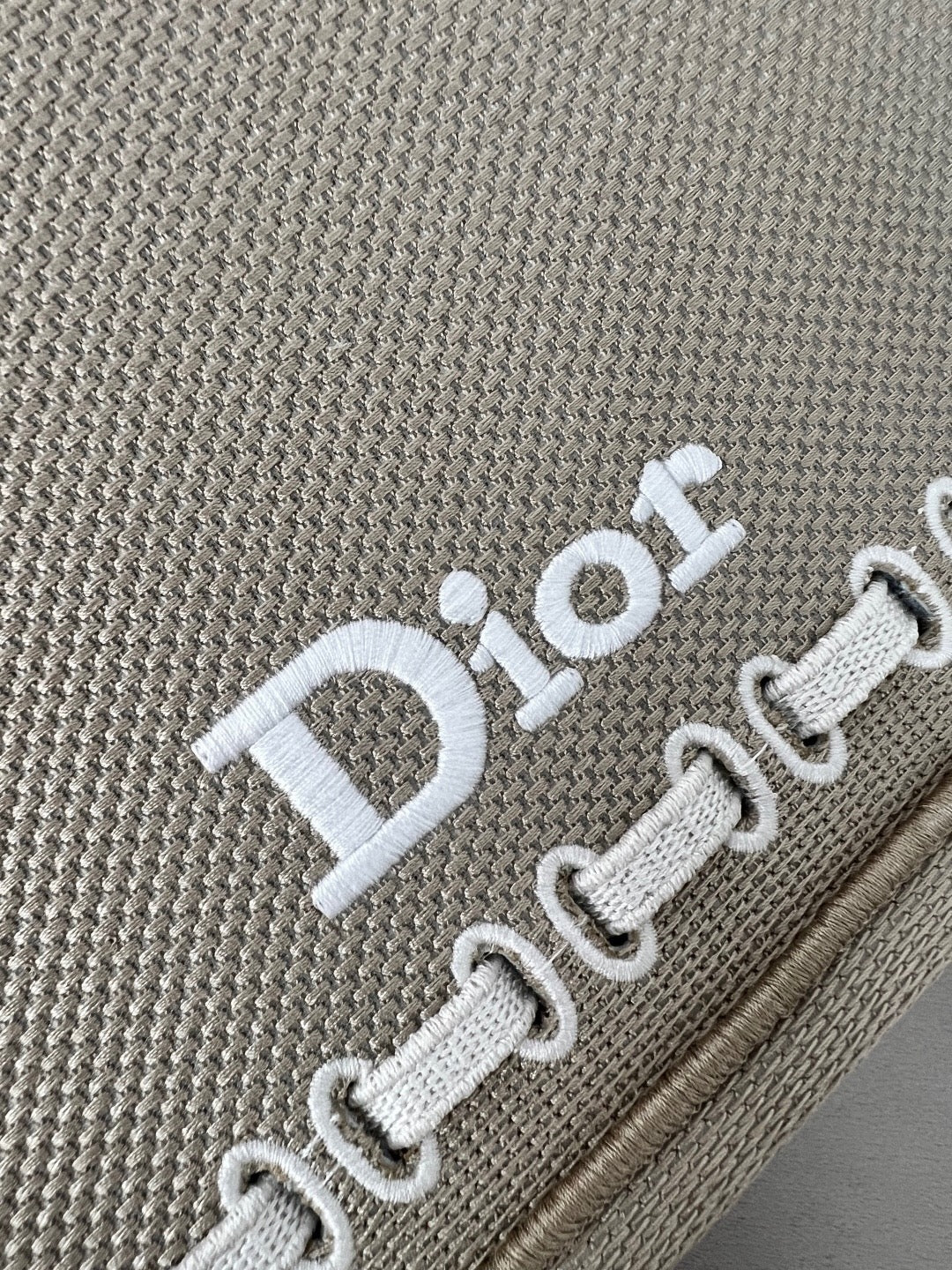 Medium Book Tote