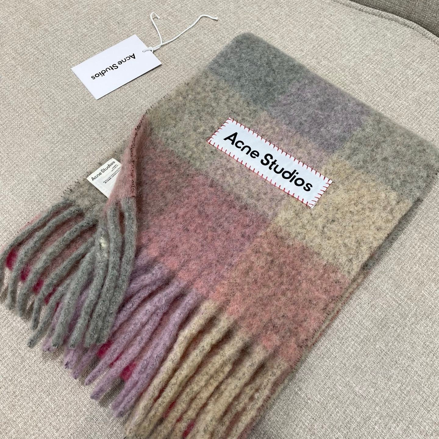 Wool Scarf