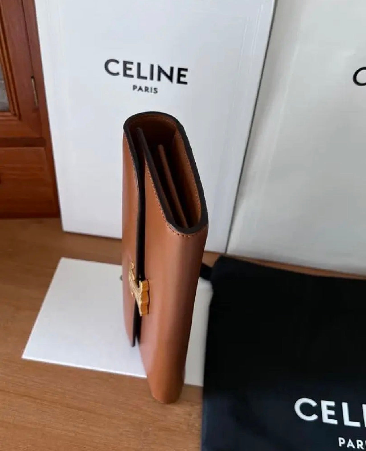 Triomphe Purse