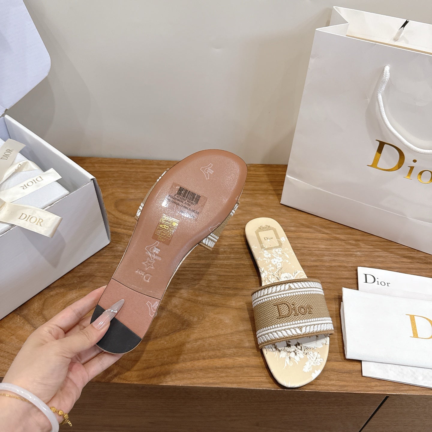 Dway Mules
