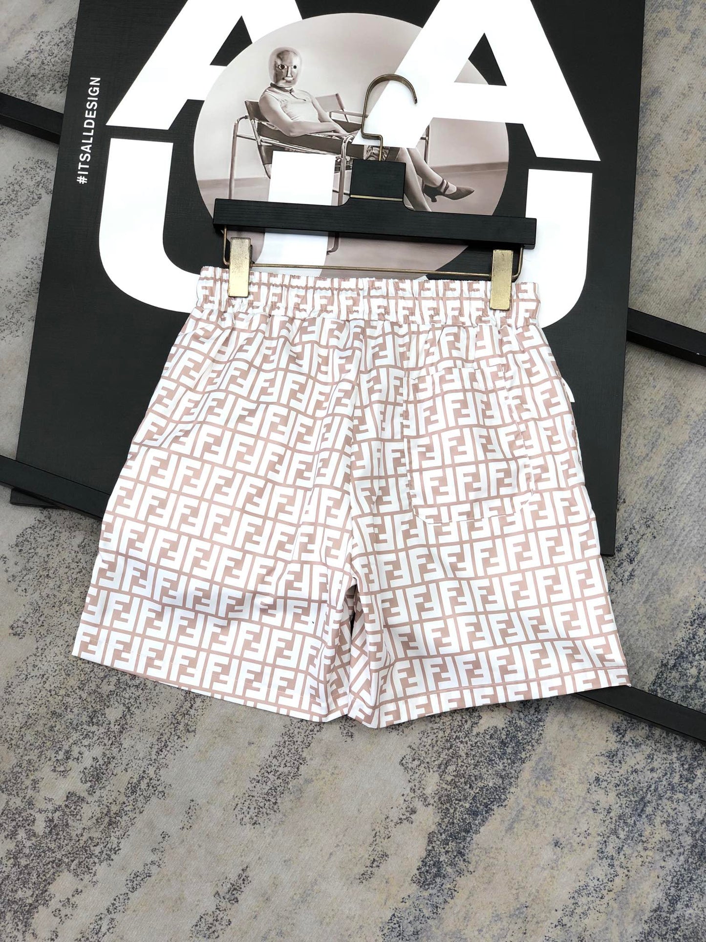 Logo Shorts