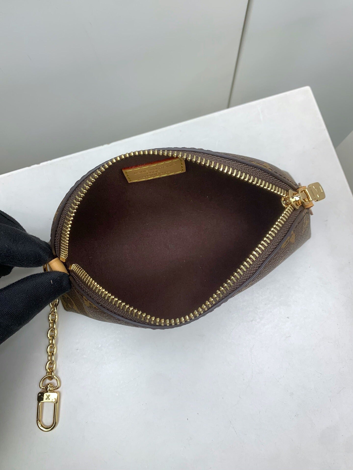 Cosmetic Pouch