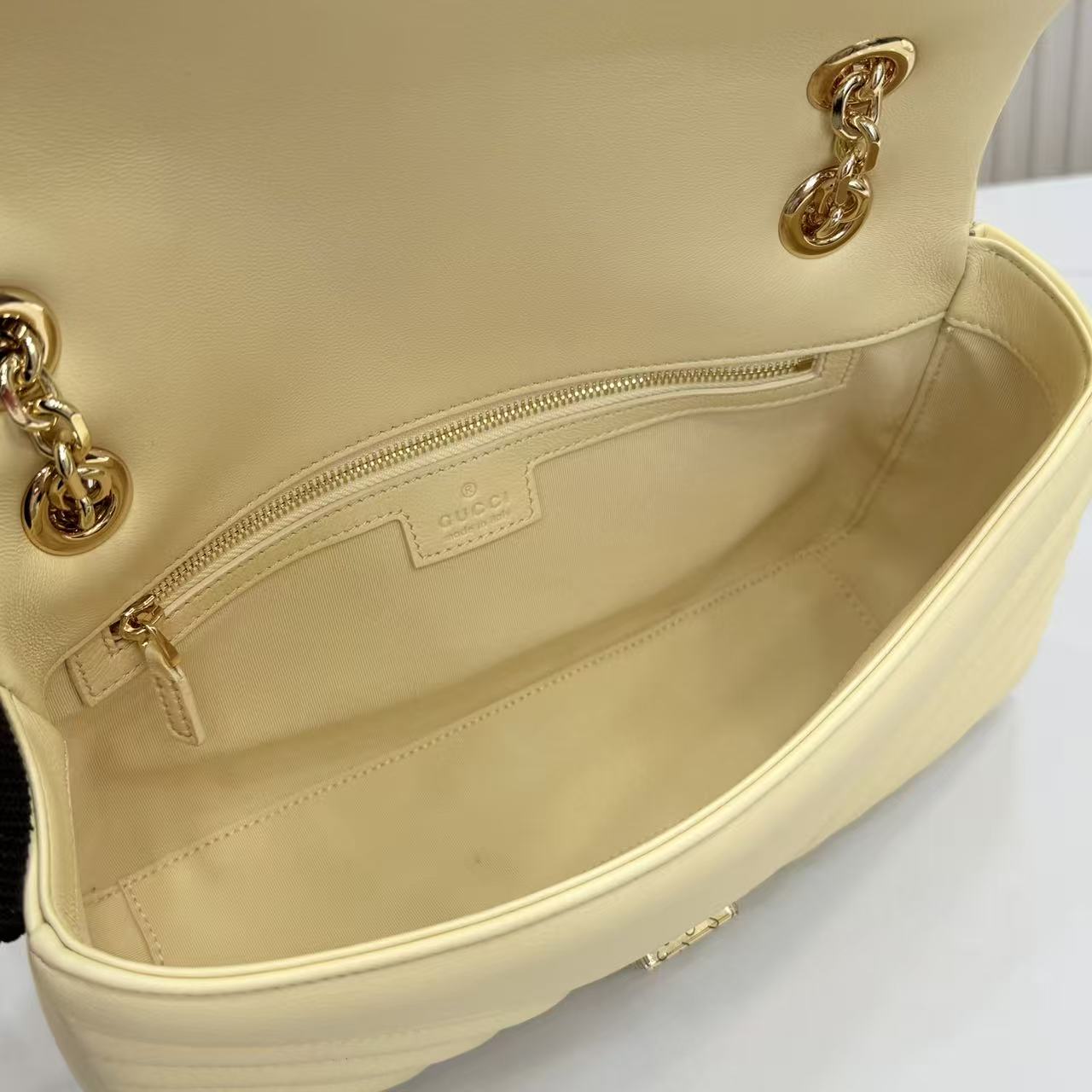 Marmont Small Shoulder Bag