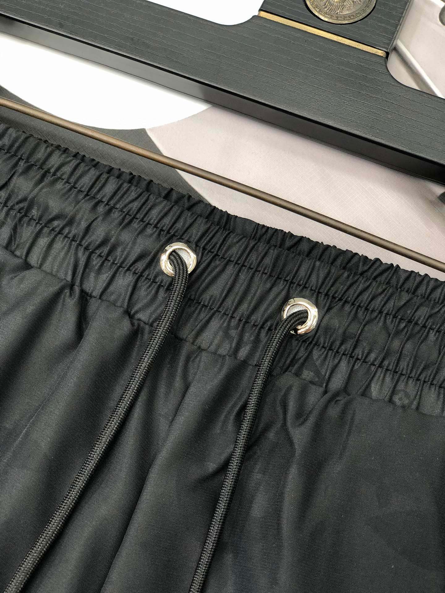 Logo Shorts