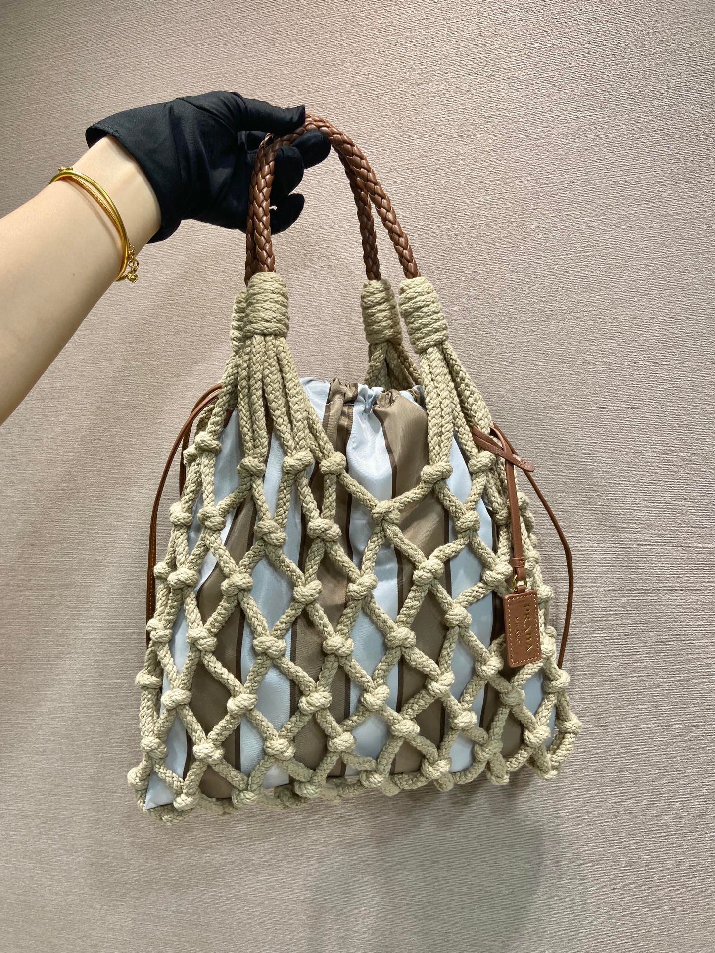 Noue Tote