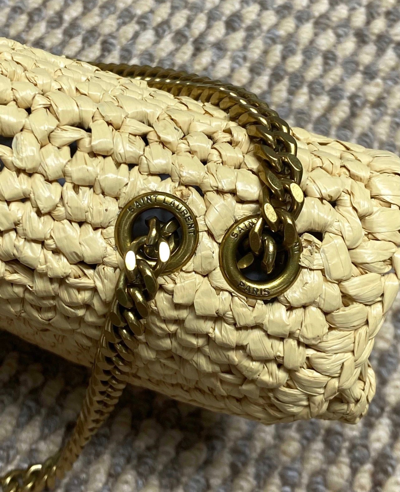 Loulou Raffia Mini