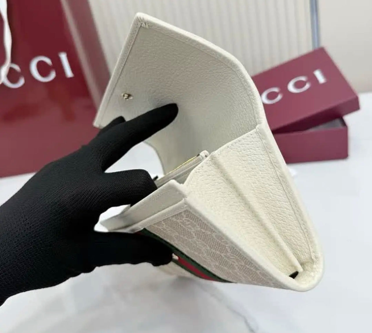 Continental Wallet