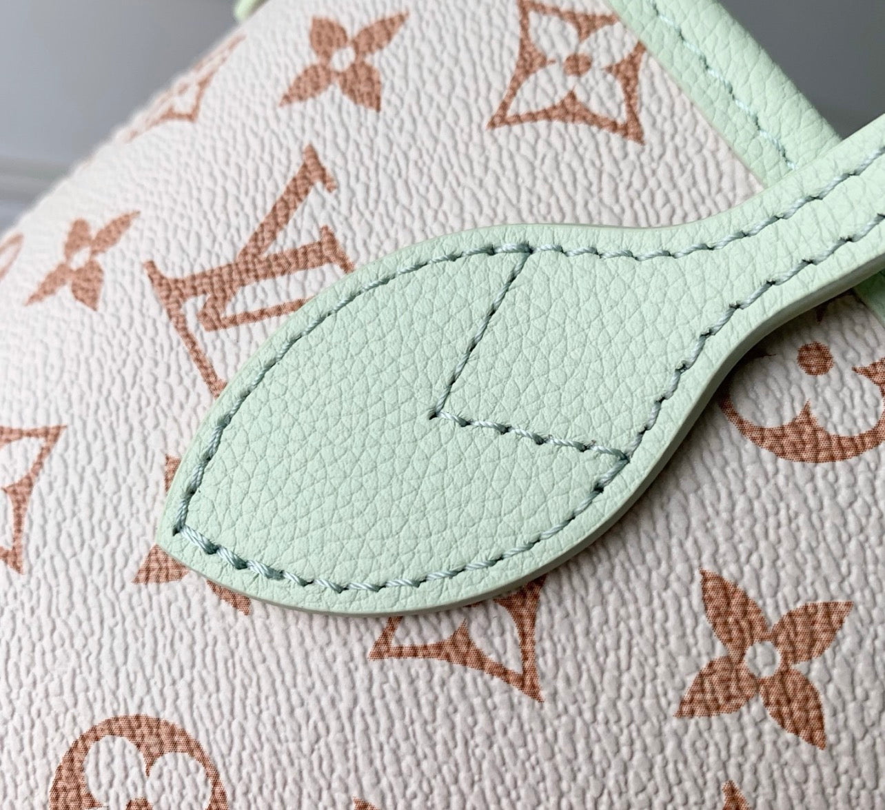 Neverfull Inside Out BB