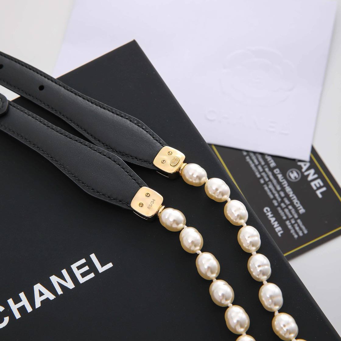 Pearl Belt