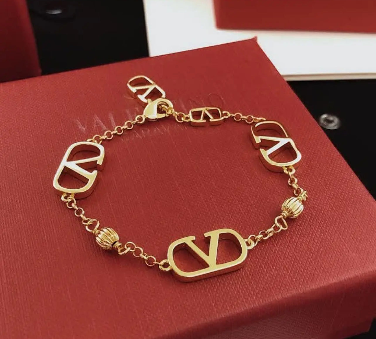 Logo Bracelet