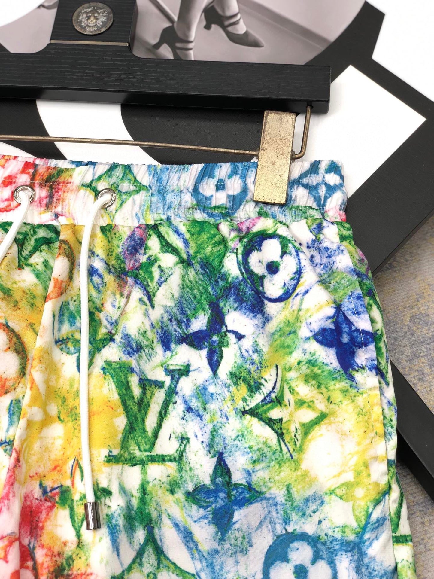 Logo Shorts