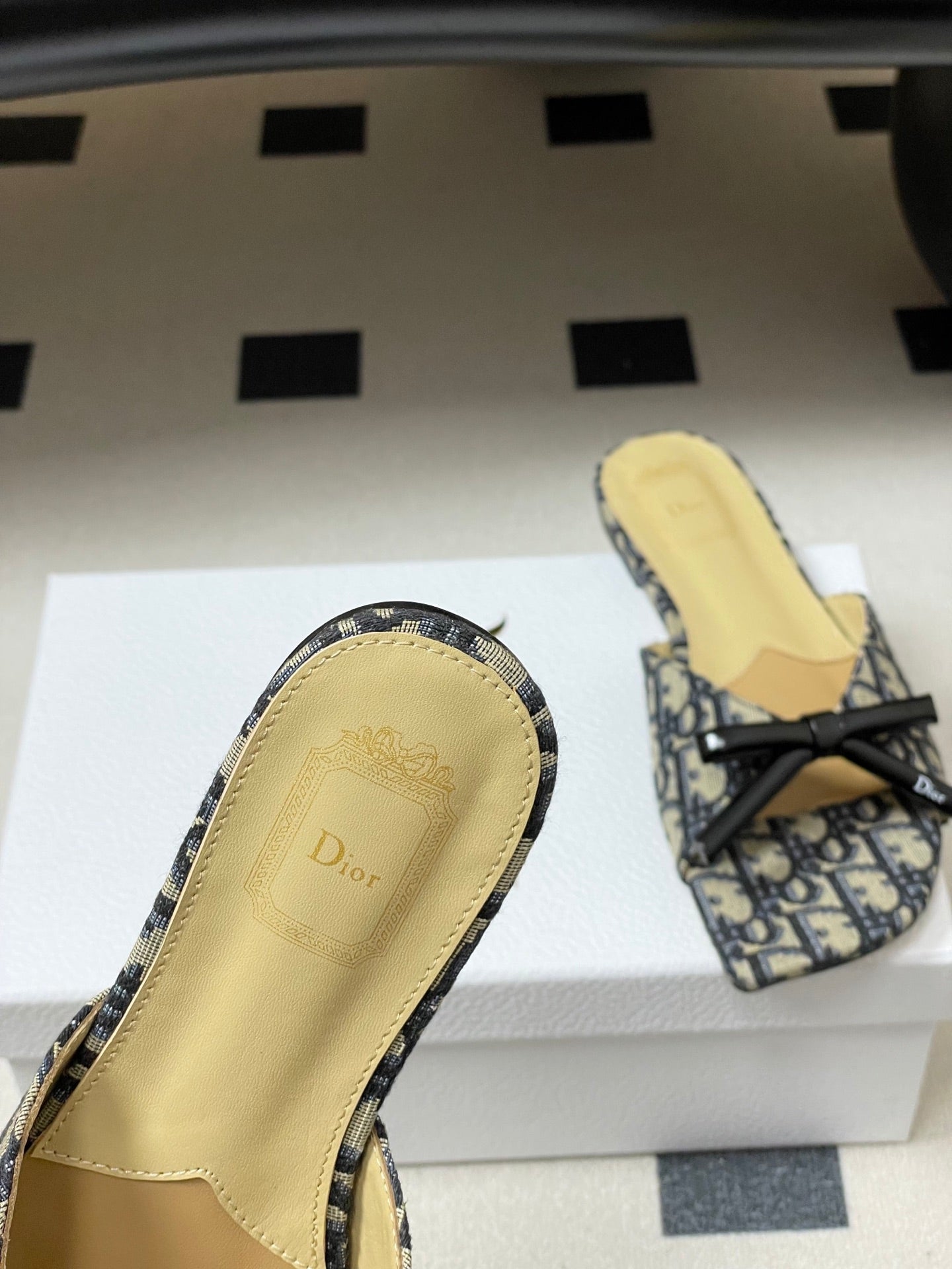 Oblique Mules