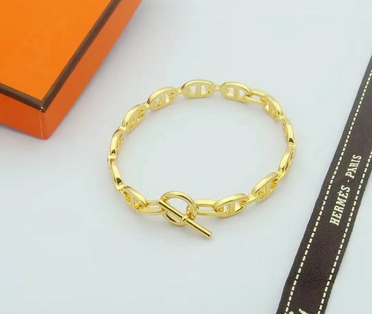 Enchainee Bracelet