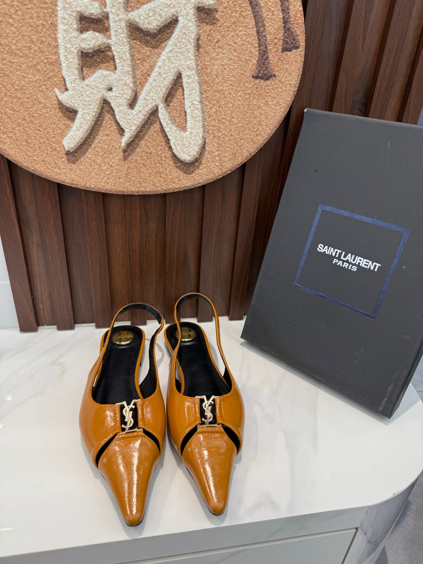 Leather Pumps