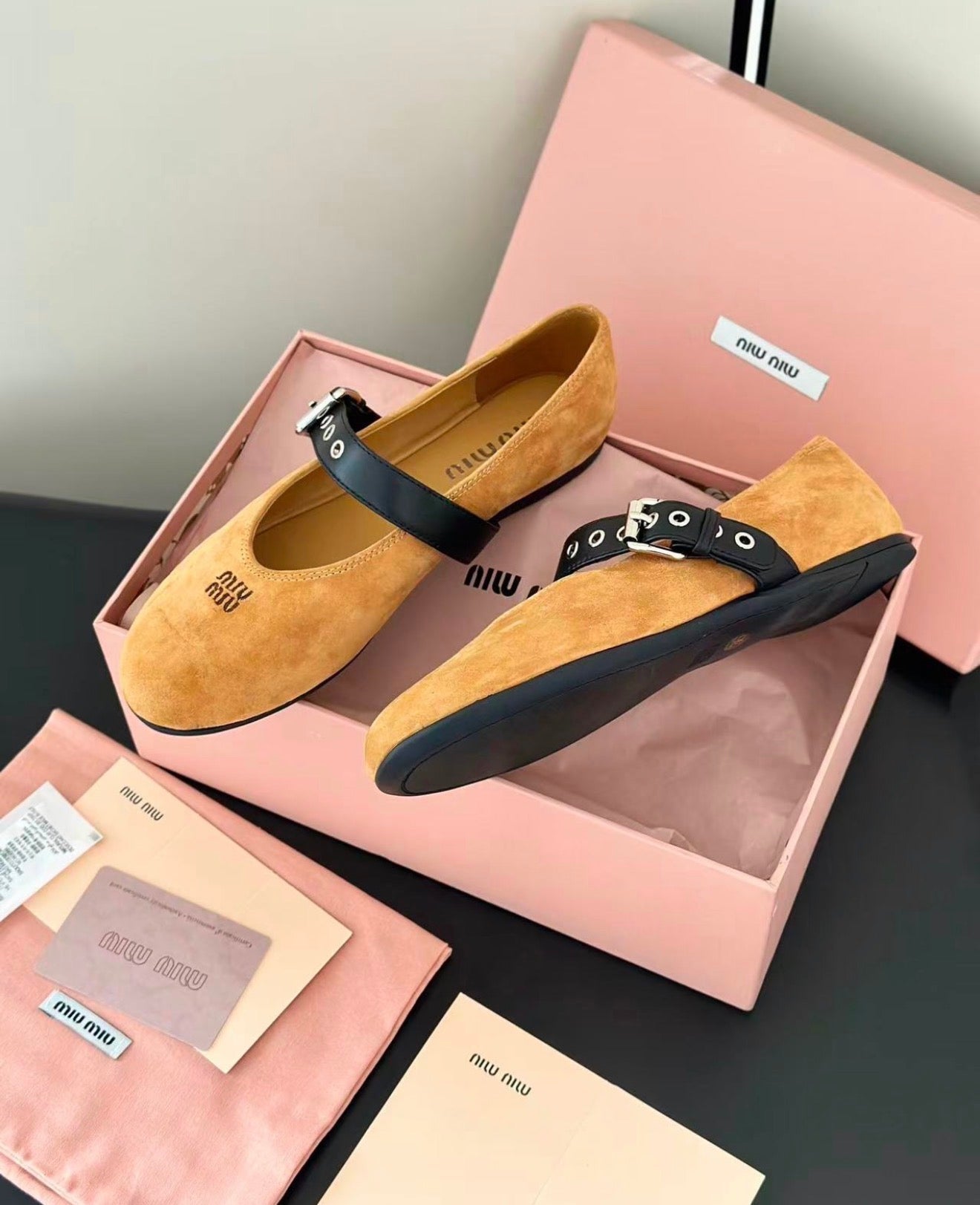 Suede Pumps