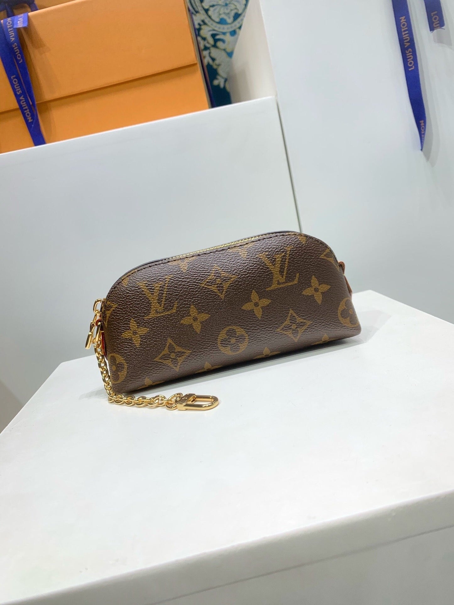 Cosmetic Pouch