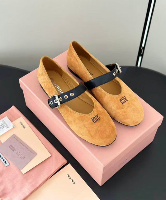 Suede Pumps