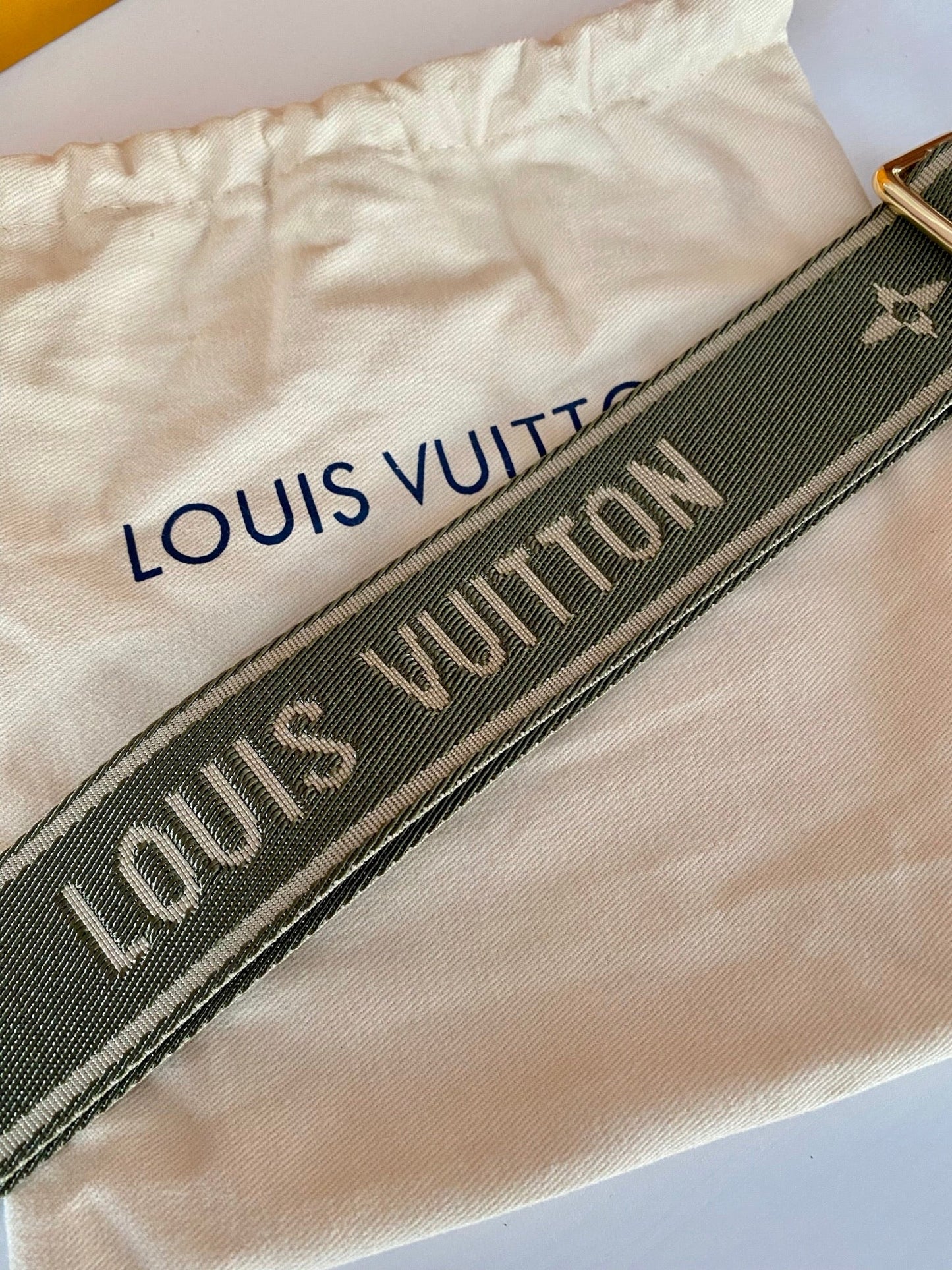 Bandouliere Strap